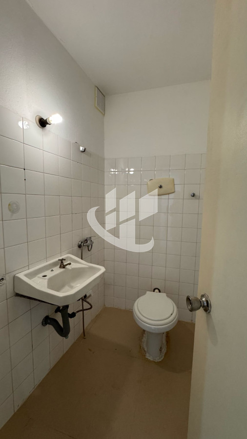 Local Comercial ID.1757 - Locales Comerciales en alquiler.