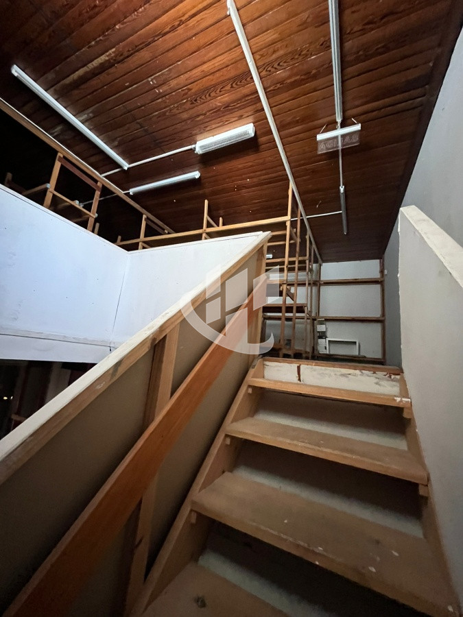 Local Comercial ID.161 - ¡¡LOCAL COMERCIAL CON EXCELENTE UBICACION!!