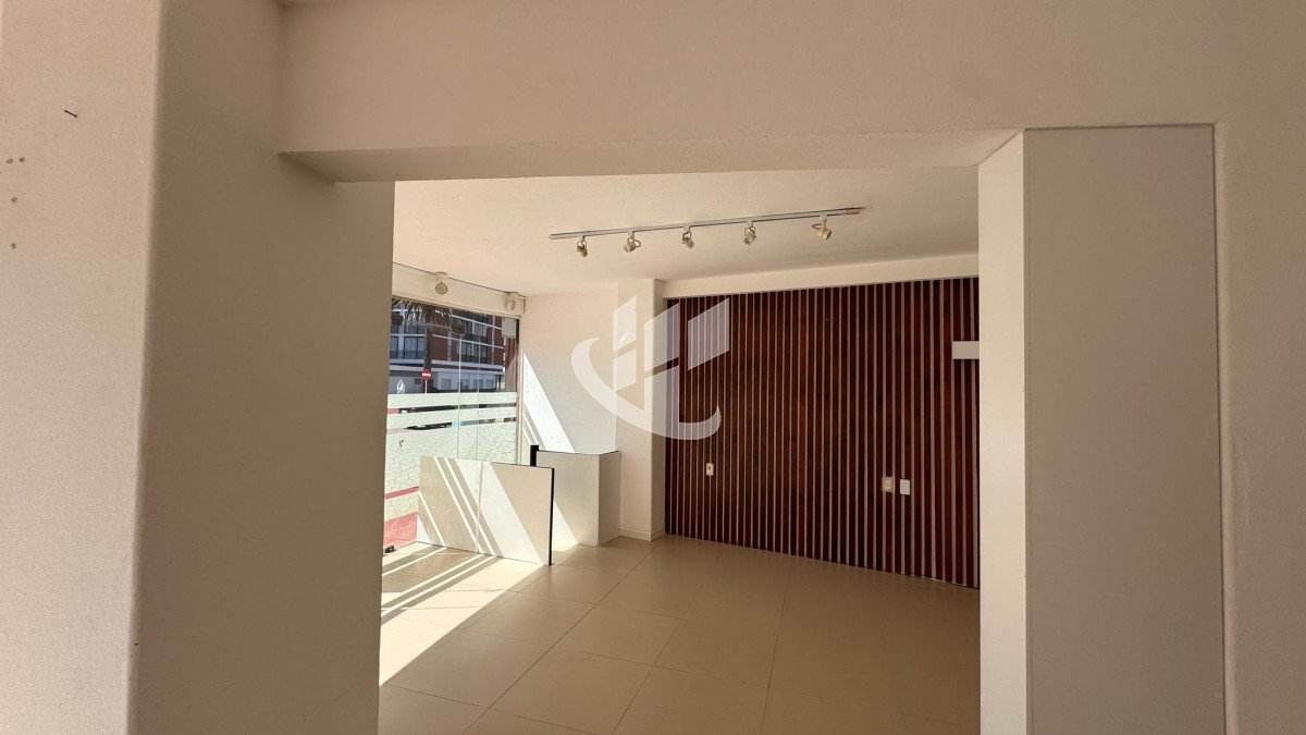 Local Comercial ID.1757 - Locales Comerciales en alquiler.