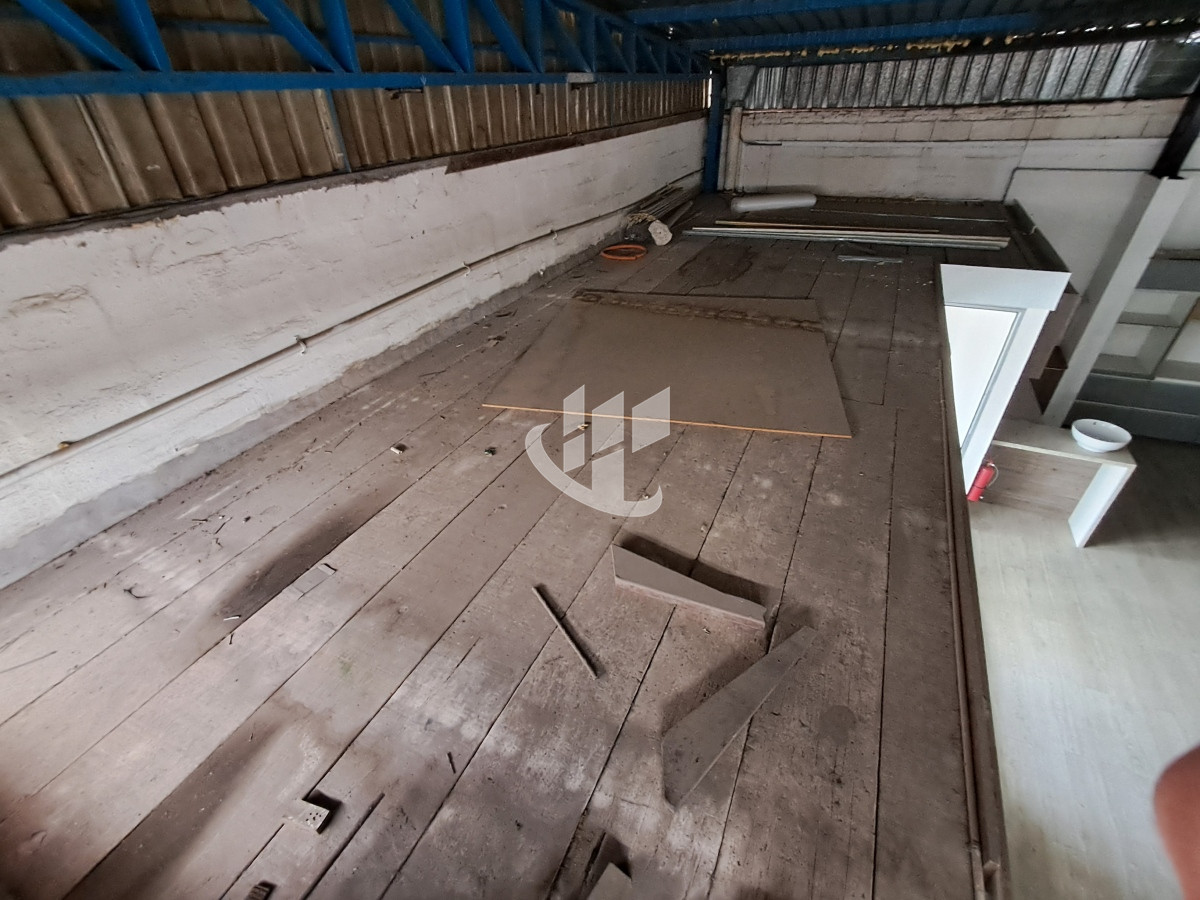 Local Comercial ID.1480 - LOCAL COMERCIAL SOBRE AVENIDA 240 M2 MALDONADO