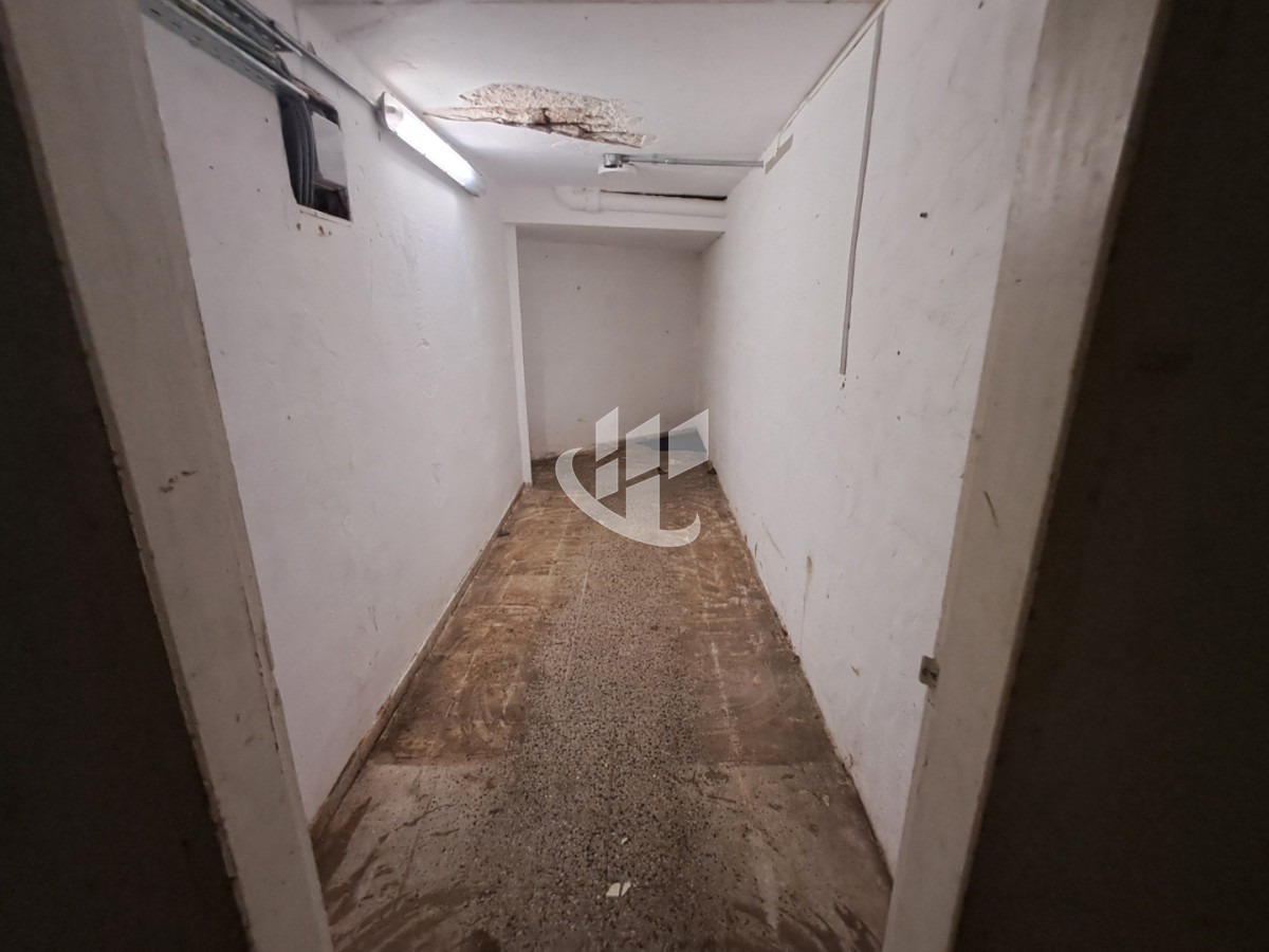 Local Comercial ID.2483 - PUNTA DEL ESTE PENINSULA LOCAL COMERCIAL CON EXCELENTE UBICACION