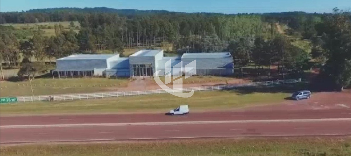 Terreno ID.2256 - PUNTA BALLENA CNO. LUSSICH TERRENOS DE 2000 M2 EN VENTA