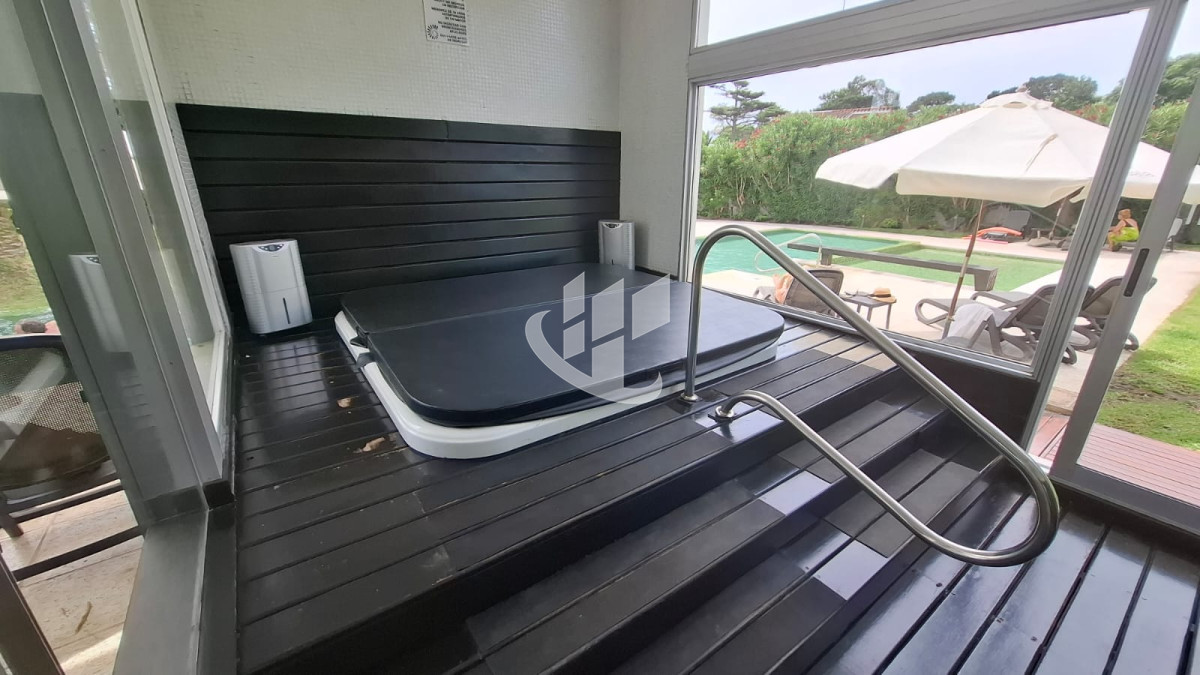 Apartamento ID.2975 - Apartamento de 2 dormitorios en Gala Tower - Piso alto con vista al mar