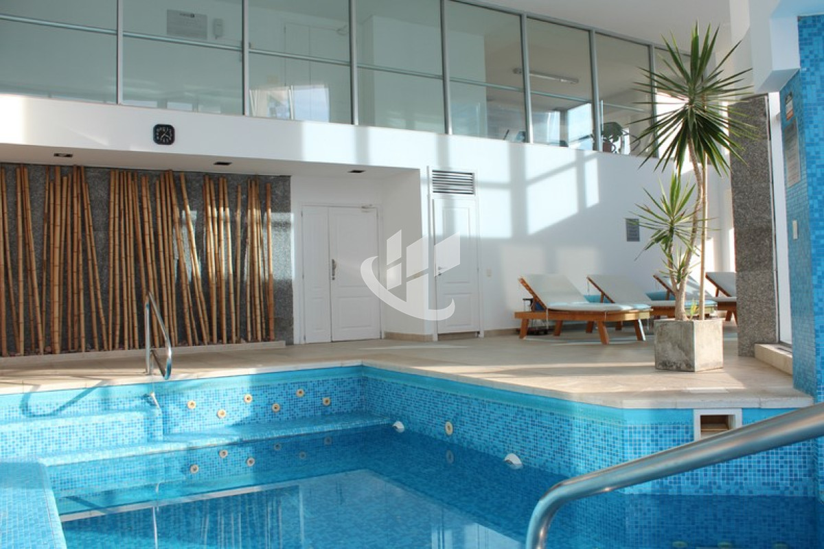 Apartamento ID.2013 - PUNTA DEL ESTE MANSA APTO 3 SUITES BALCON CON PARRILLERO EXCELENTE VISTA Y AMENITIES!