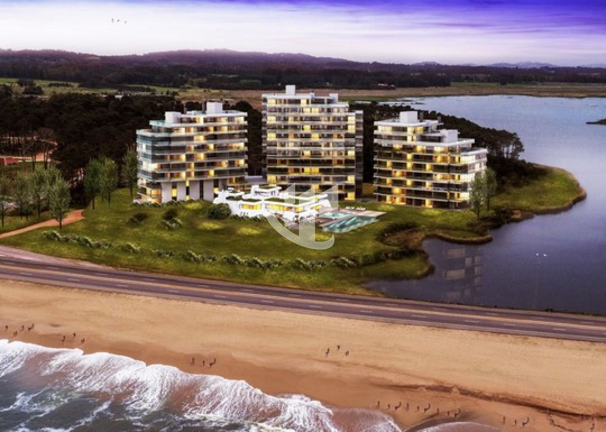 Apartamento ID.219 - Venta, apartamento 2 dormitorio, con parrillero, Piedras del Chileno, Punta del Este