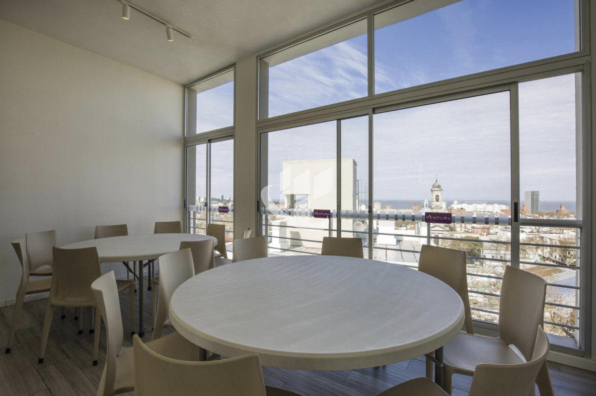 Apartamento ID.2607 - Apartamento en Alquiler, 2 dormitorios, Cordon Sur