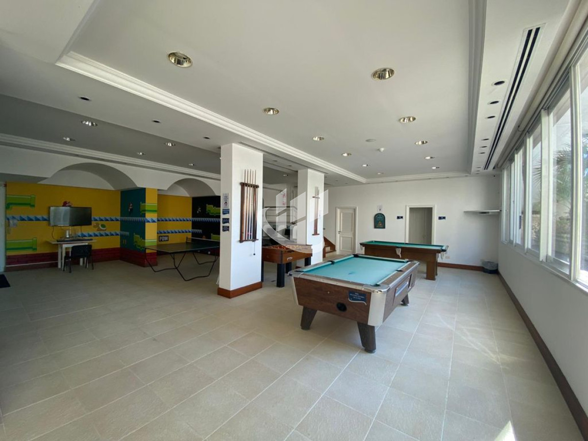Apartamento ID.2037 - PUNTA DEL ESTE MANSA PRIMERA LINEA AMENITIES DE LUJO 3 DORMITORIOS Y DEPENDENCIA EN VENTA 