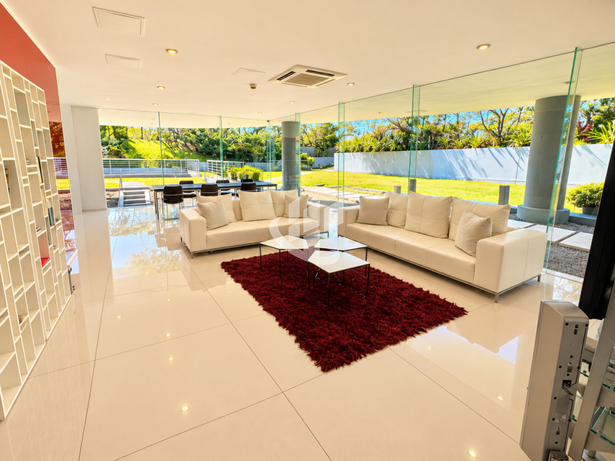 Apartamento ID.3005 - PUNTA DEL ESTE AV ROOSEVELT 2 DORMITORIOS EN SUITE AMPLIO BALCON GARAGE AMENITIES