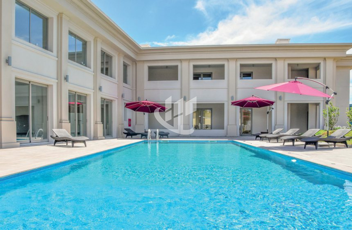 Apartamento ID.124 - Alquiler anual, monoambiente, piso alto, vista al mar, Punta del Este