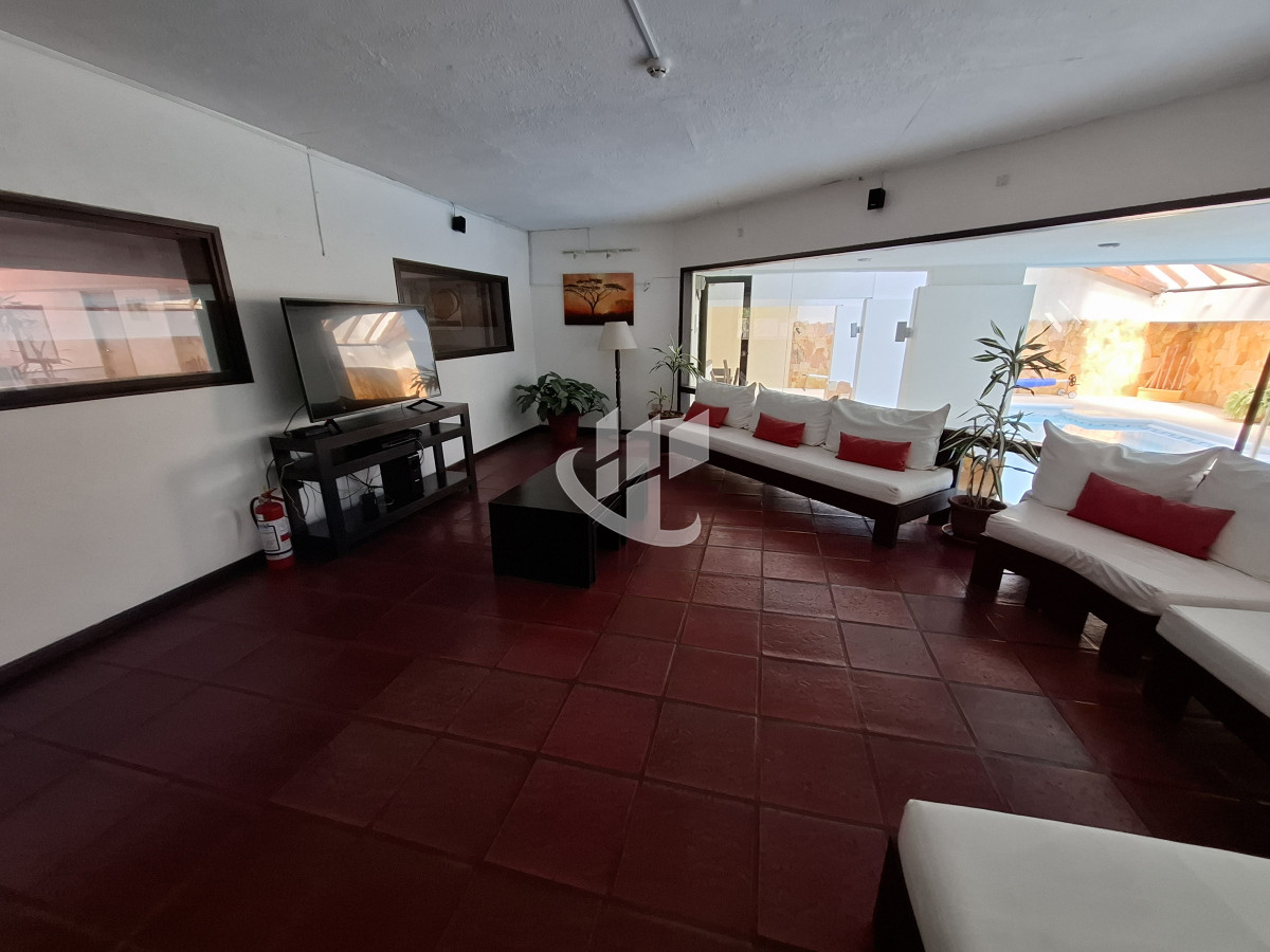 Apartamento ID.1542 - Venta apartamento 2 dormitorios, Roosevelt, Punta del Este