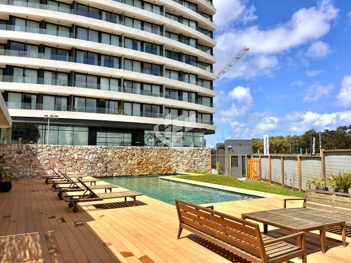 Apartamento ID.2240 - Venta Apartamento 3 Dormitorios con Garaje Doble en Parque Miramar - Orientación Norte