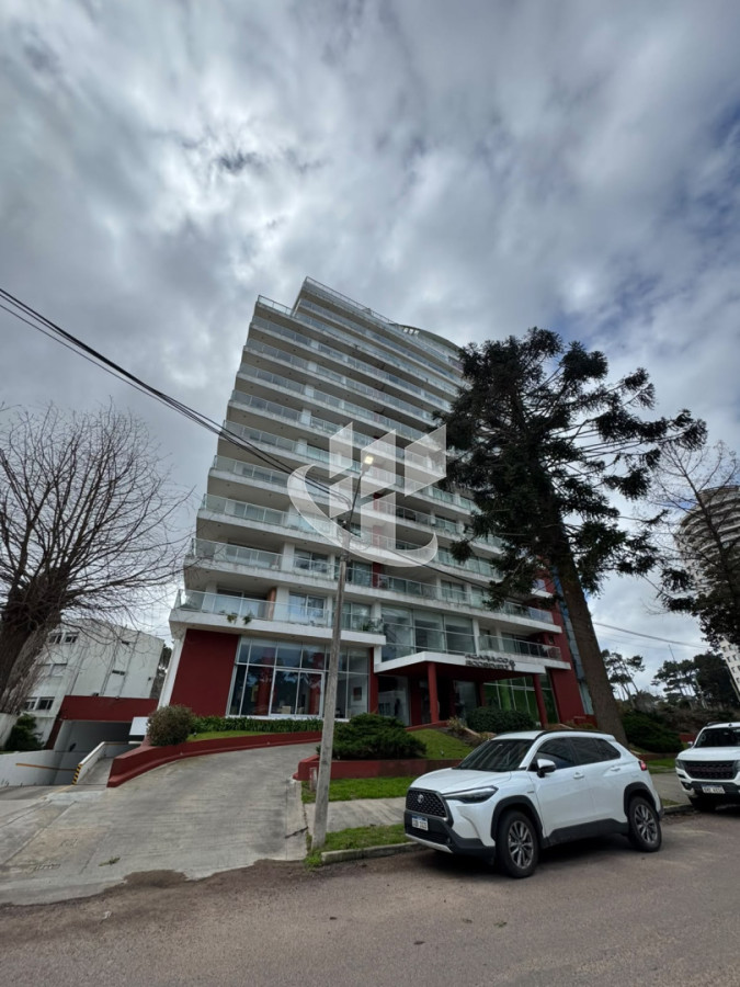 Apartamento ID.1352 - Alquiler anual, Roosevelt, Punta del Este.