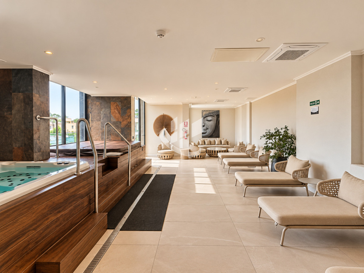 Apartamento ID.2900 - Exclusivo apartamento en primera línea de Playa Mansa - Temporada 2027