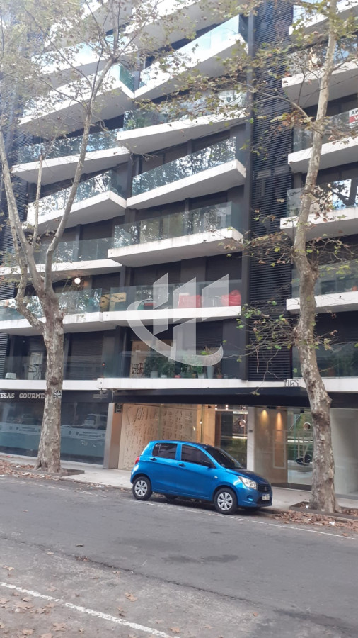 Apartamento ID.1896 - Venta de apartamento de 2 dormitorios con garage en Centro, Montevideo