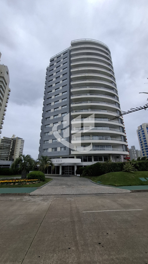 Apartamento ID.1595 - Alquiler de verano, 3 dormitorios con amenities, Aidy Grill, Punta del Este