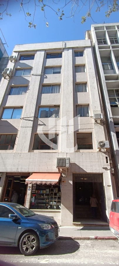Oficina ID.2116 - Oficina en venta en Ciudad Vieja, Montevideo