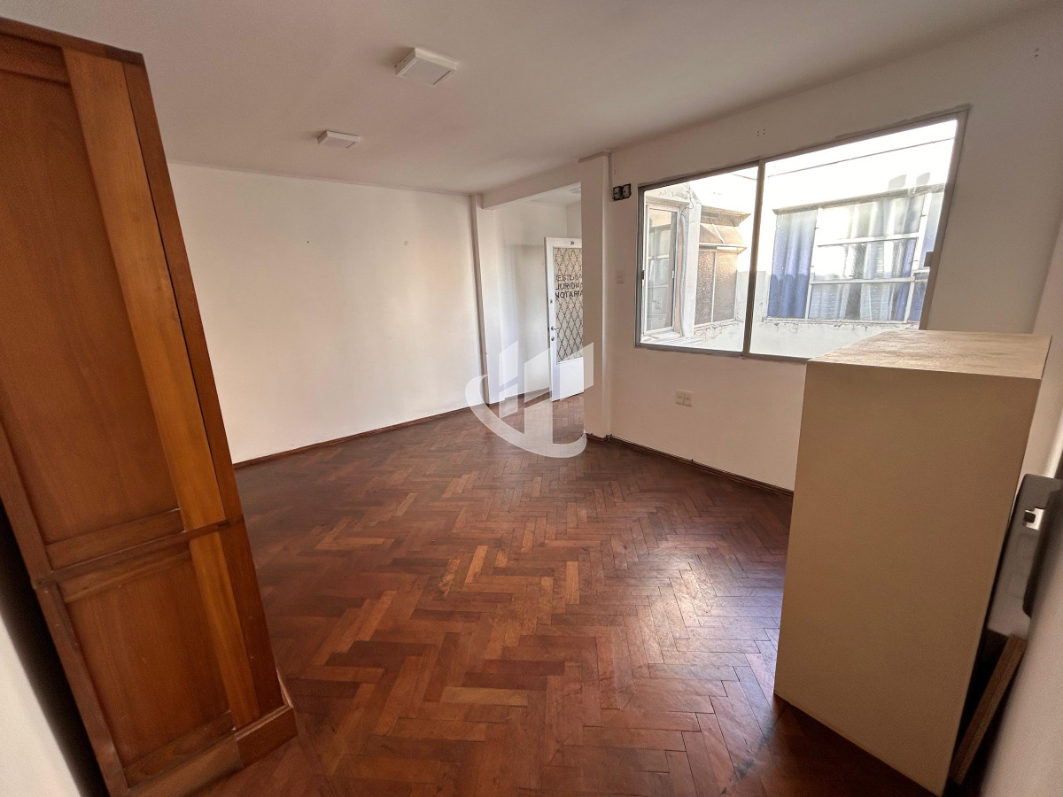 Oficina ID.2016 - Oficina 35m2 Ciudad Vieja