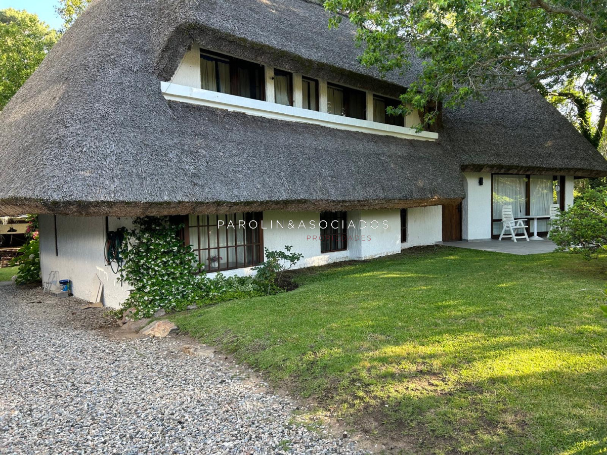 Casa Clasica en Rincón del Indio
