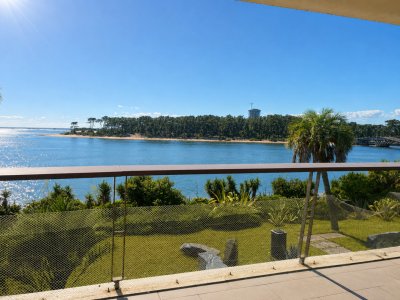 APARTAMENTO CON EXELENTE VISTA