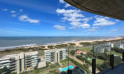 APARTAMENTO NUEVO CON VISTA AL MAR EN LA BRAVA