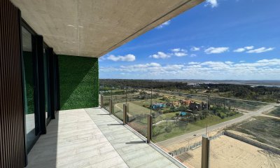 APARTAMENTO EN EDIFICIO NUEVO SOBRE LA BRAVA