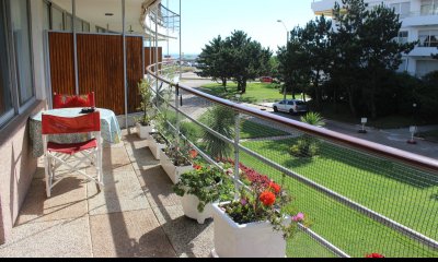 MANSA A 50 MTS DEL MAR