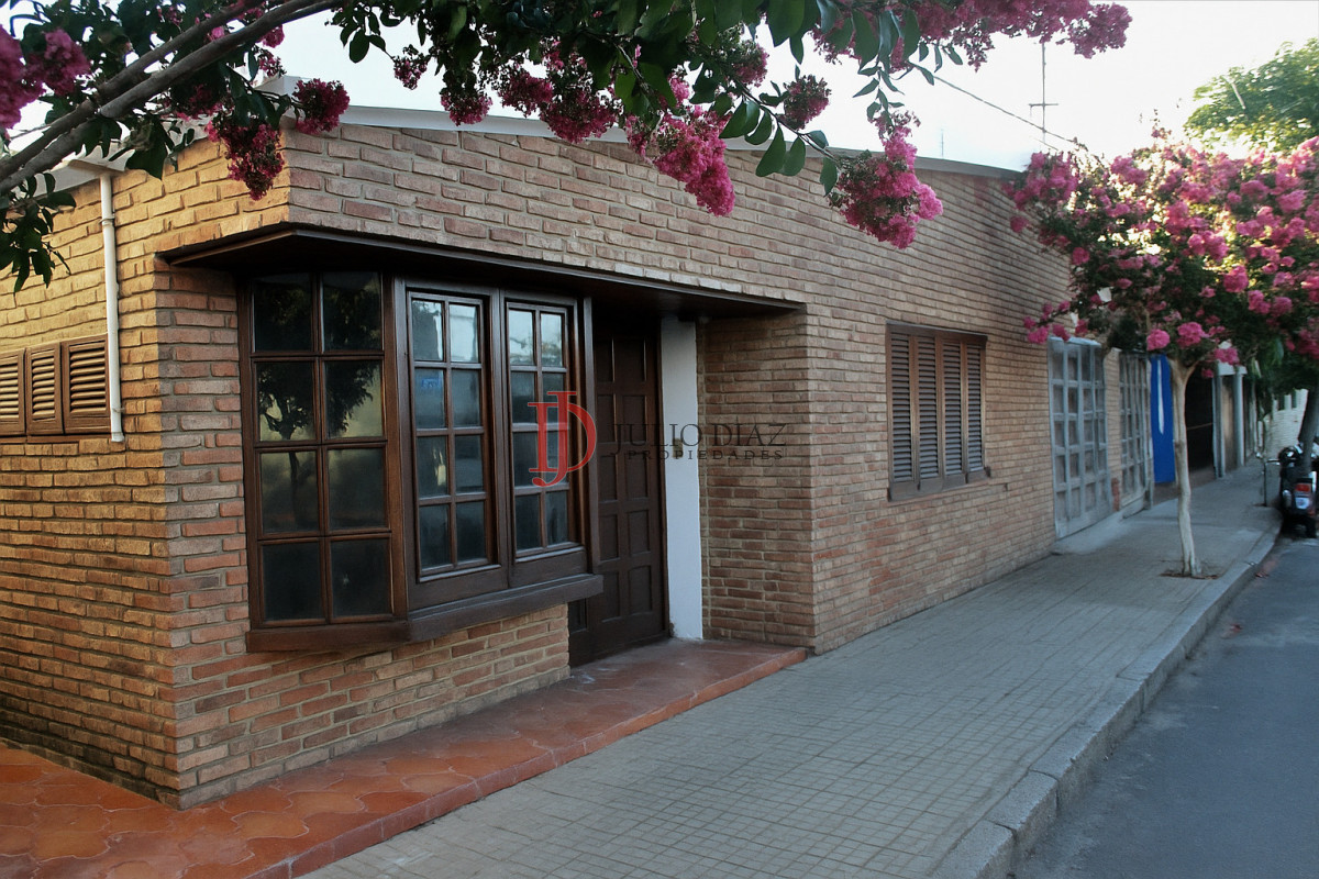 VENTA CASA EN CENTRO DE MALDONADO - JDI7787C