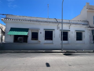 Local comercial en el centro de Maldonado.