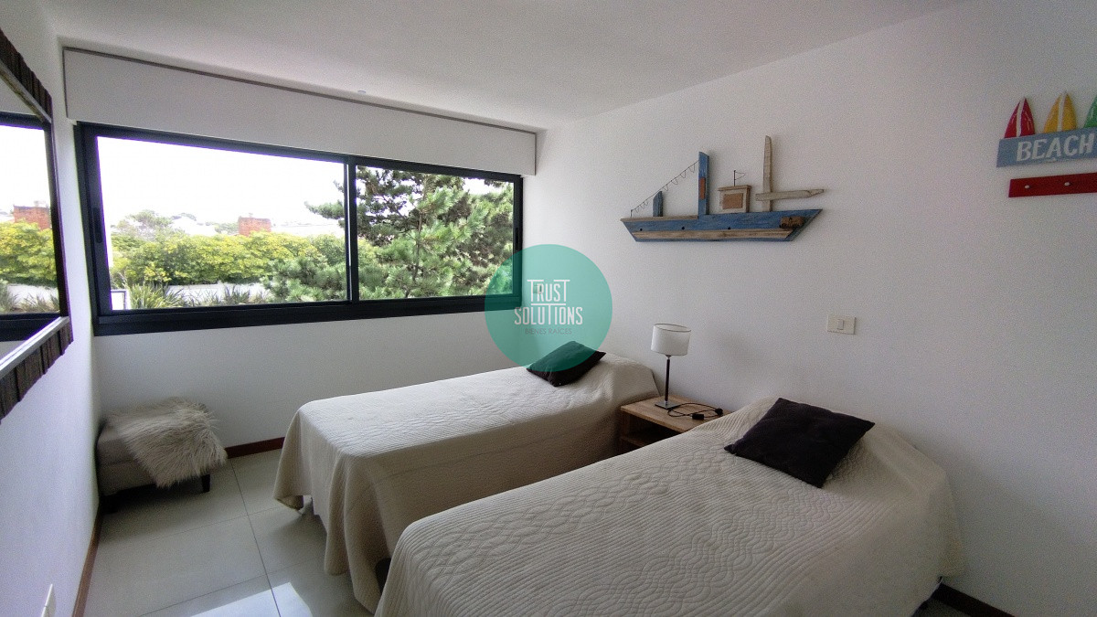 Apartamento ID.468 - Venta Apto Rincón del indio Punta 3D Piscina Tza con Parrillero