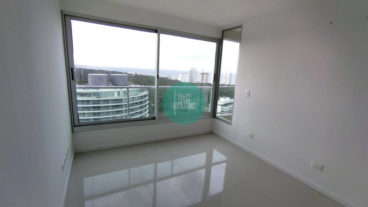 Apartamento ID.645 - Venta Apartamento Brava Punta a estrenar 3D 3B con Amenities 