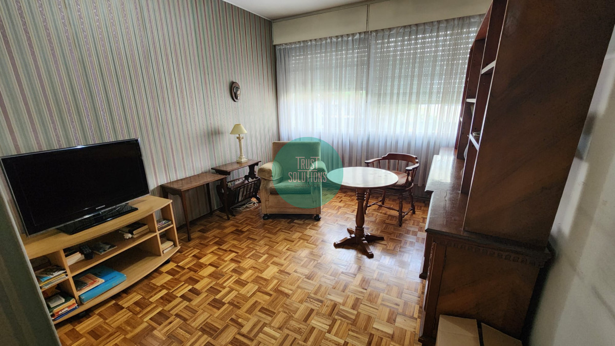 Apartamento ID.1516 - OPORTUNIDAD!! Excelente, sólida y muy cuidada planta en venta en el corazón de Pocitos