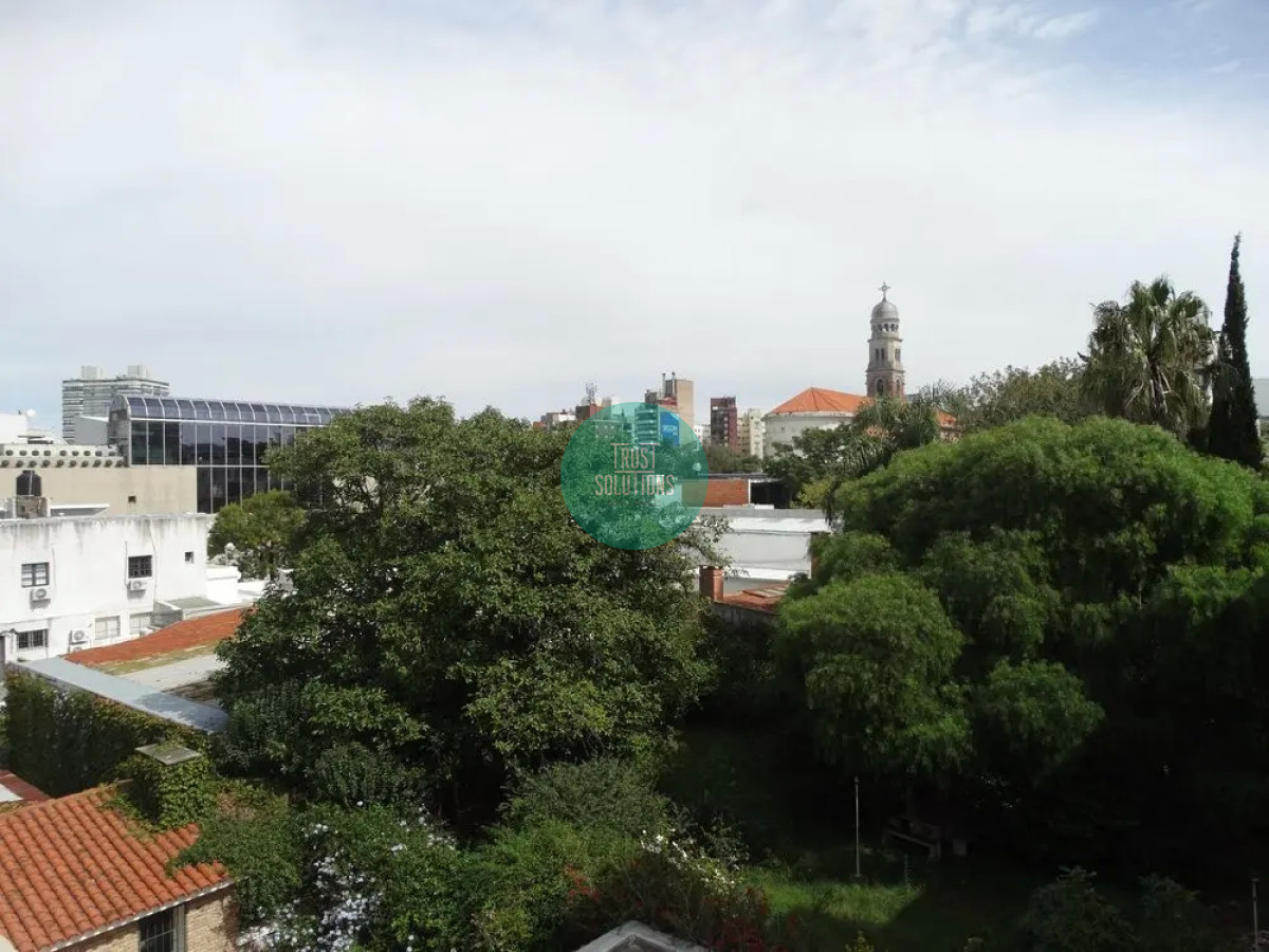 Apartamento ID.681 - Venta Apartamento P.Carretas 2 Dormitorio Ed.Greeen Desing a pasos de la rambla