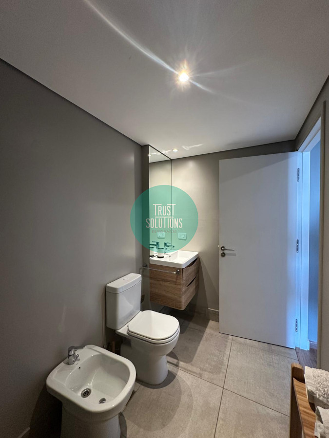 Apartamento ID.1420 - Alquiler hermoso Penthouse Amueblado