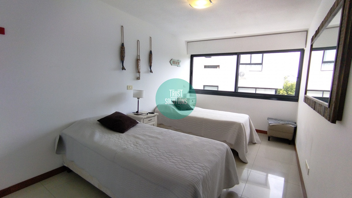 Apartamento ID.468 - Venta Apto Rincón del indio Punta 3D Piscina Tza con Parrillero