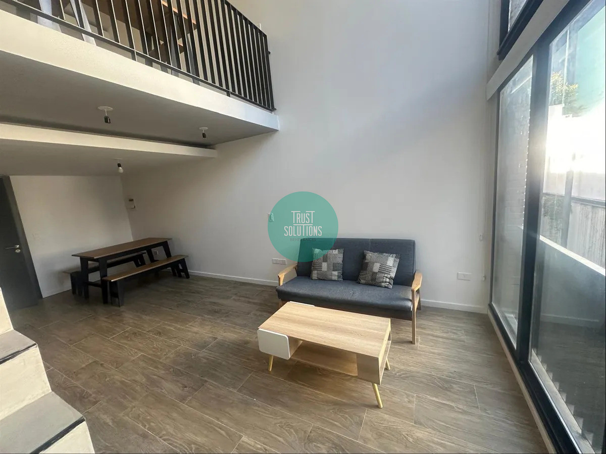 Apartamento ID.1755 - Punta Carretas Venta Con Renta Apartamento 1 Dormitorio Duplex, Opción Garaje