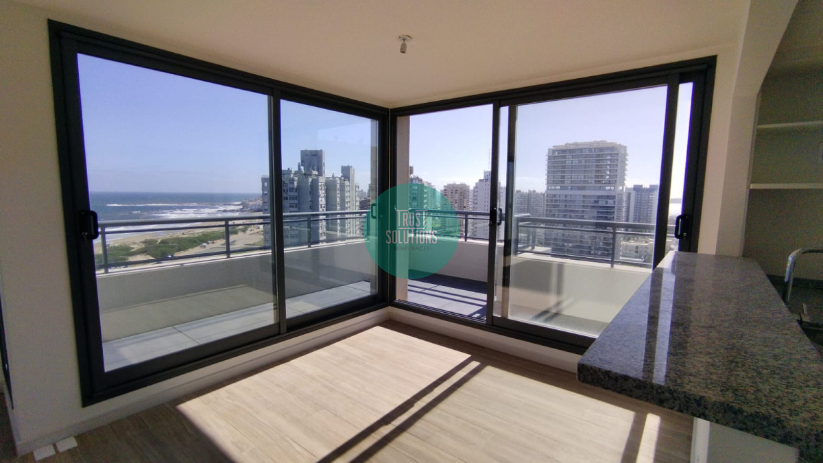 Apartamento ID.1129 - Venta Penthouse 2D a estrenar Brava Punta con Amenities 
