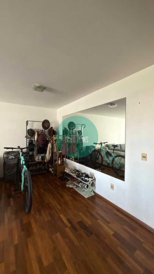 Apartamento ID.1868 - Venta apartamento sobre Av. Brasil con gran living, 2 dormitorios, 3 baños y buen garage 