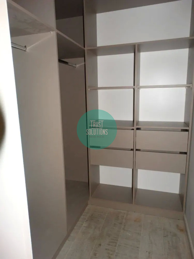 Apartamento ID.681 - Venta Apartamento P.Carretas 2 Dormitorio Ed.Greeen Desing a pasos de la rambla
