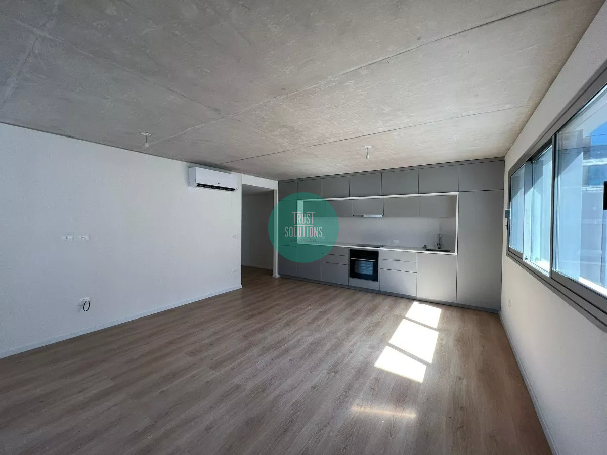 Apartamento ID.1015 - Alquiler Ap. 2 Dormitorios a pasos de rambla Amenities Ed.Alma Duc