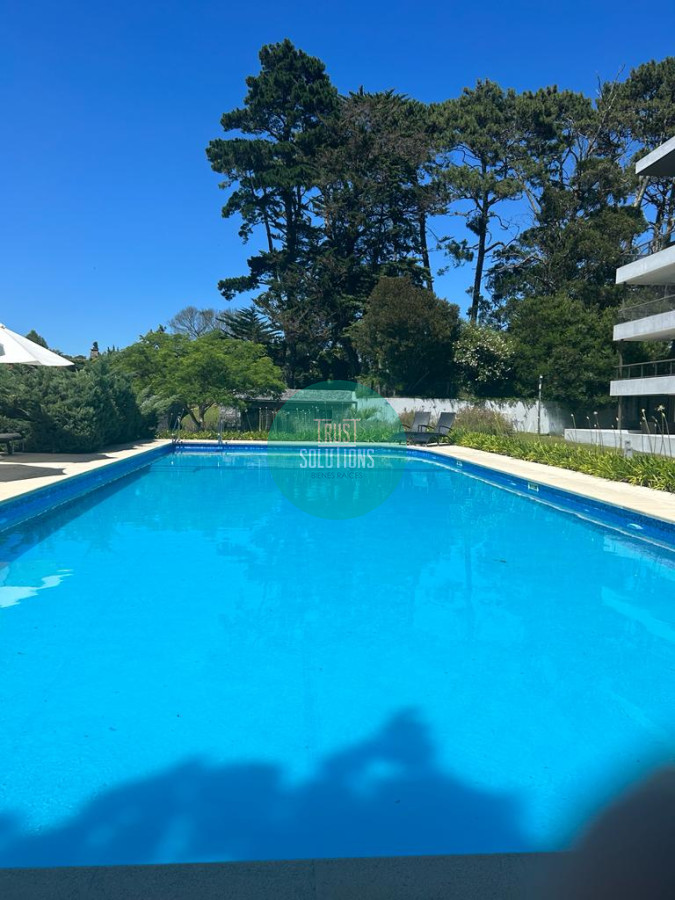 Apartamento ID.1139 - Venta Apto 2D Brava Punta con Terraza  Parrillero propio y muy buenos Amenities 