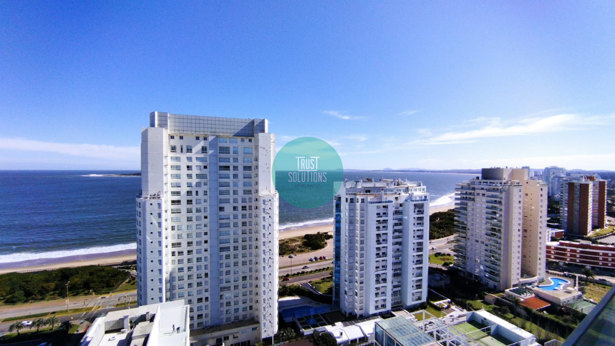 Apartamento ID.1465 - Venta y Alquiler Anual Exclusivo Apto 2D Mansa Punta con Amenities y vista espectacular 