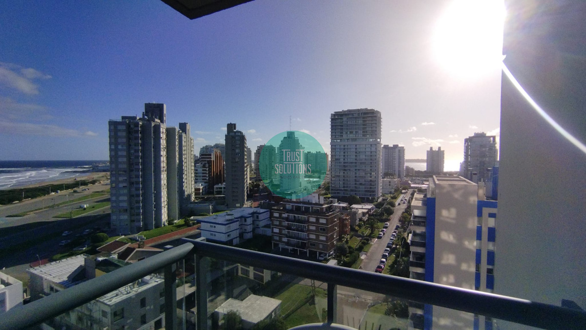 Apartamento ID.1544 - Venta Apto 2D Brava Punta con Amenities 