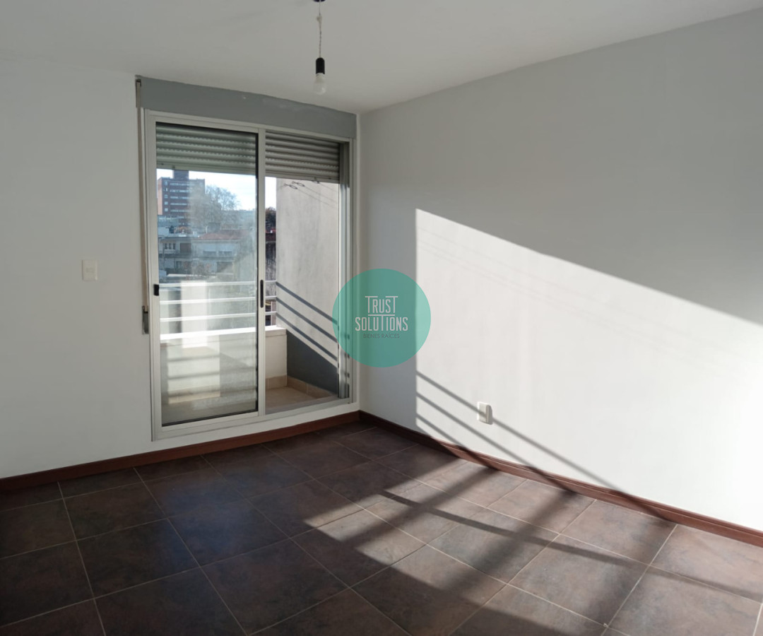 Apartamento ID.1695 - Alquiler Ap. 2 dormitorios con garage cerca de la Uni. Catolica 