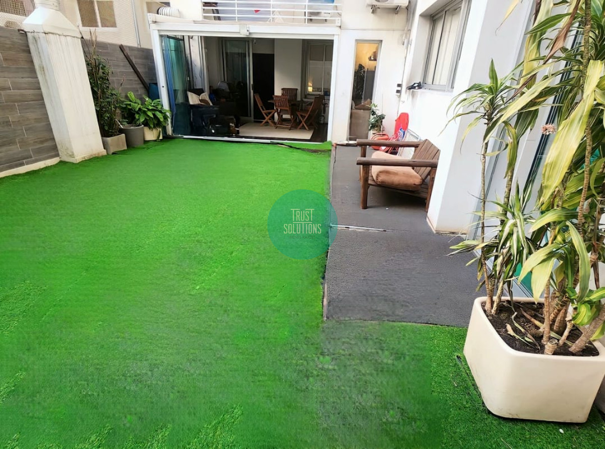 Apartamento ID.1432 - VENTA DE HERMOSO DEPARTAMENTO CON JARDÍN EN EL CORAZÓN DE POCITOS