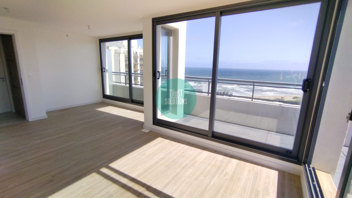 Apartamento ID.1129 - Venta Penthouse 2D a estrenar Brava Punta con Amenities 