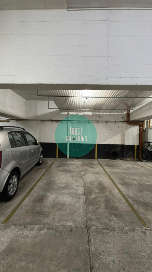 Apartamento ID.1868 - Venta apartamento sobre Av. Brasil con gran living, 2 dormitorios, 3 baños y buen garage 