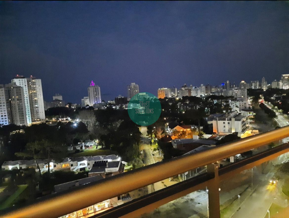 Apartamento ID.357 - Venta y Alquiler Anual Apto 2D 2B Mansa Punta con Amenities 