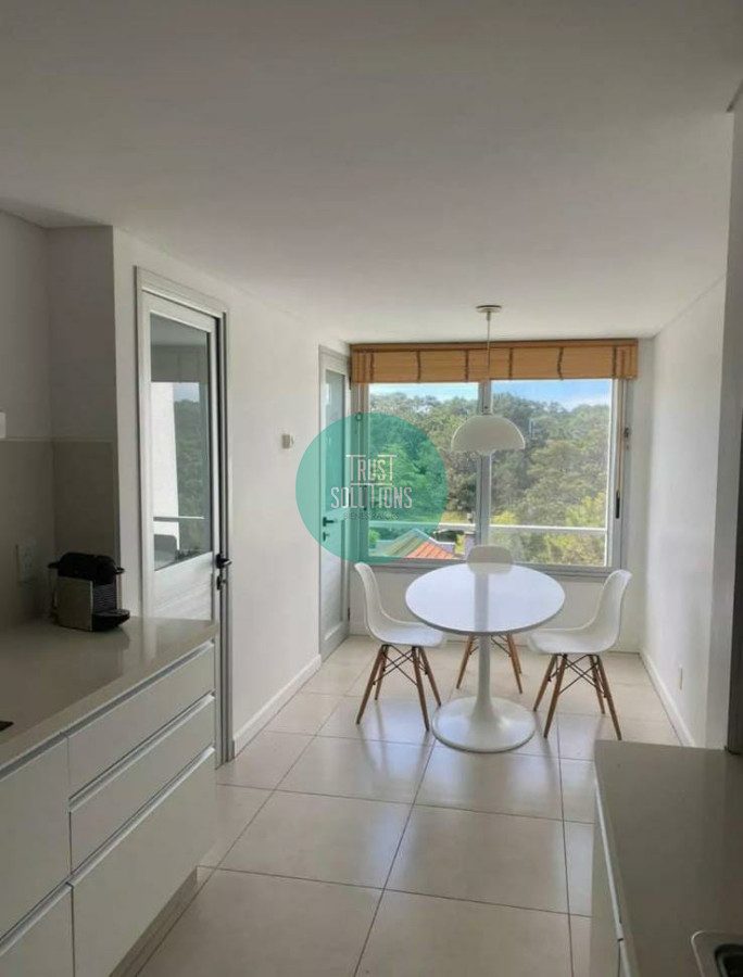 Apartamento ID.1164 - Venta Penthouse 4 suites Dep Serv Mansa Punta con Amenities 