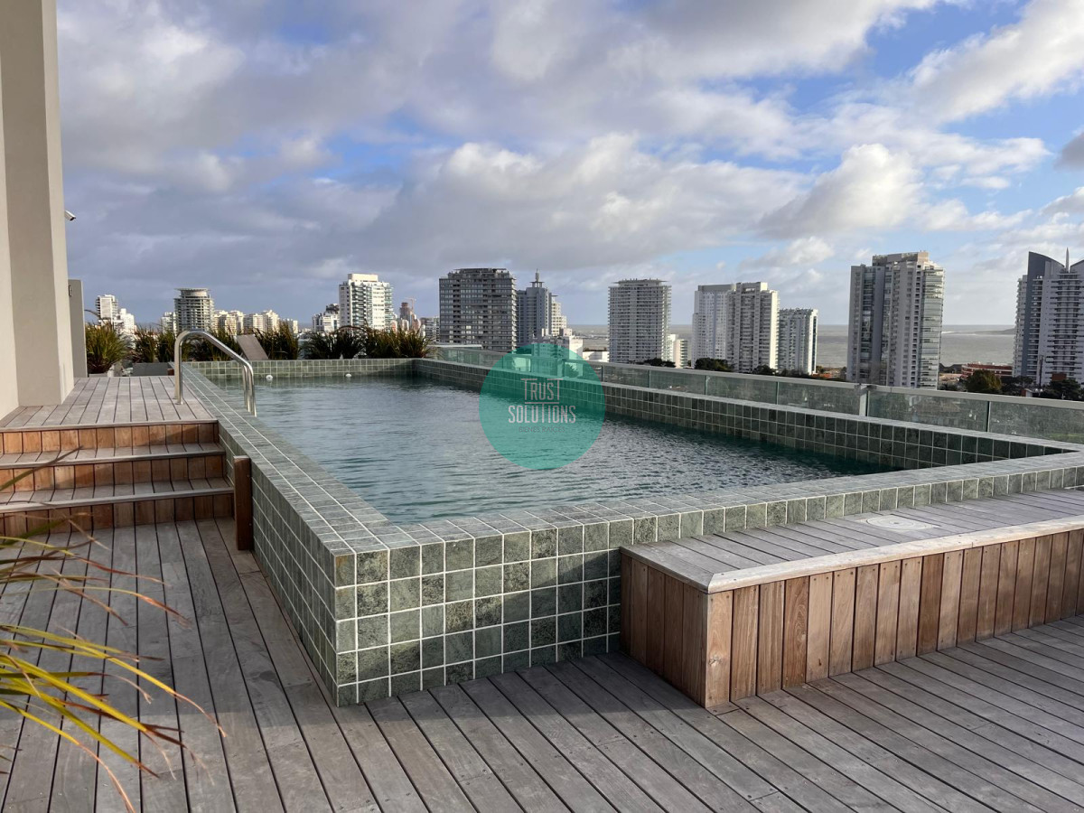 Apartamento ID.1556 - Venta y Alquiler Anual Apto 2D Mansa Punta con Amenities 