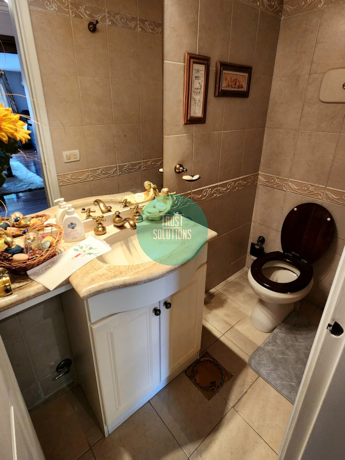 Apartamento ID.1457 - VENTA DE HERMOSA, SÓLIDA Y LUMINOSA PLANTA A METROS DE LA RAMBLA DE MALVÍN
